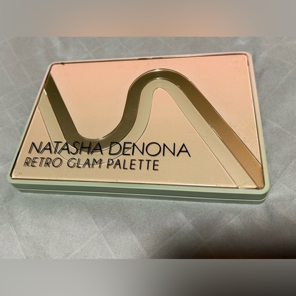 New Natasha Denona Retro Glam Eyeshadow Palette - Picture 7 of 8